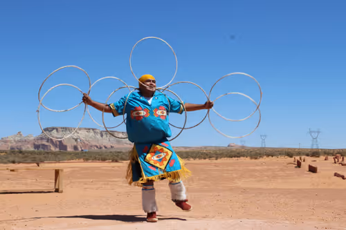 Traditional Navajo Hoop Dance Nj4TYFBEjp