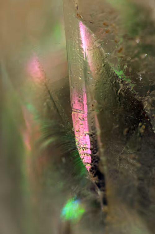 Item #86322865835249178422551085128691778807953829915868126837986678401903242510337 Media