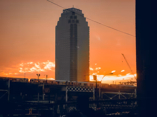 Item #48568106114224384757678519735448988293870481958412546325343535444548359553025 Media