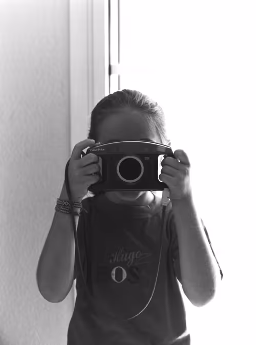 Item #95963115325190495901462437198116018062691407586283509903332718972803284467713 Media