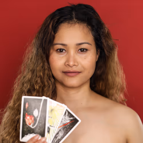 Item #110063331335139009547571421808057778384289125434812320670302640550083590881281 Media