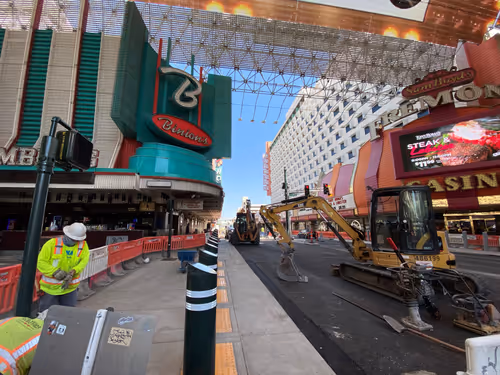 Item #48586363759381503143042118242978001323751418884239391505407157711294527700993 Media