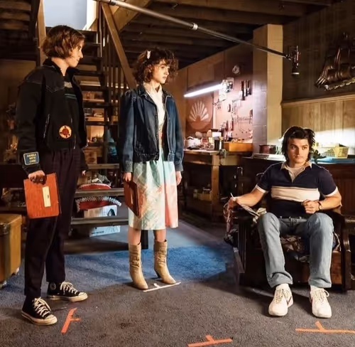 Item #59003854408873804547006752258089383037665507029901773940723847410954069344257 Media