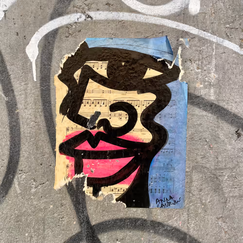 Item #115382872246900266503953808513046119655852257114363126503850272326254317273089 Media