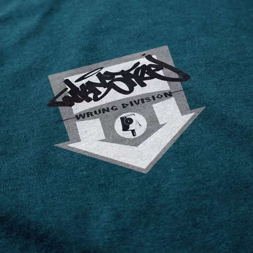 Item #16879641648970951522284463146396117811413003552566401085577605343783180828673 Media