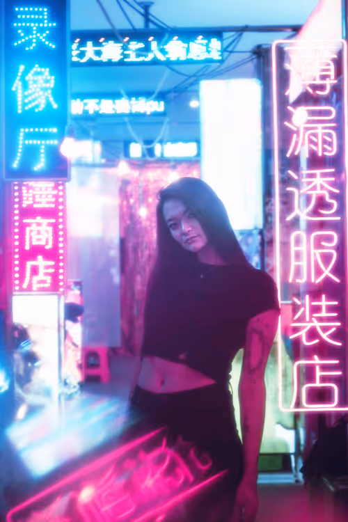 Item #82381014622499112345296957645322786313022492150887205816299328062154566795265 Media