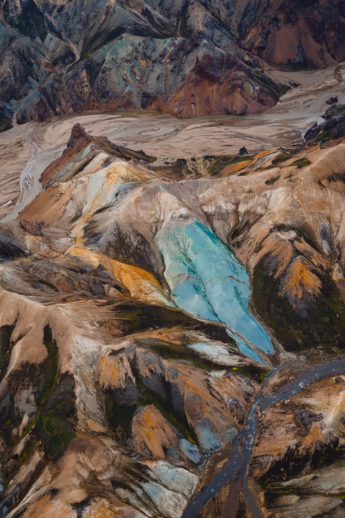 Item #94222414871765707826580274803377987271053637786677016811480512534561203159041 Media