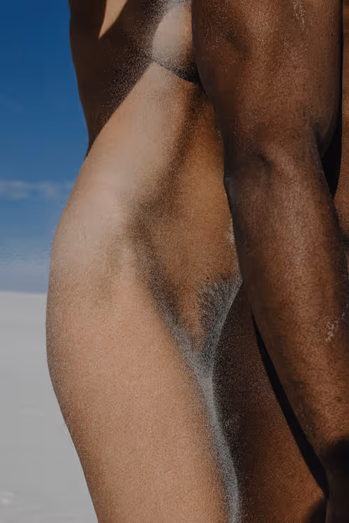 Item #109447972609685372114620173832408534157171490845755984641052225712708728651777 Media