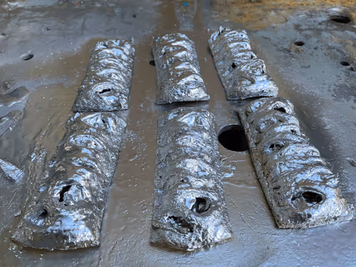 Item #96980589418241390712147429187600573707243645183759256686646524262410331619329 Media