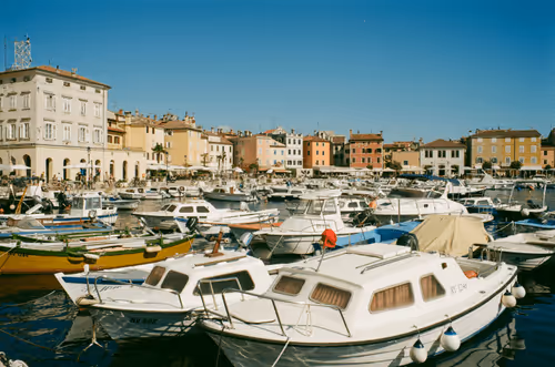 Item #63628819602780504454206795280933286782738899794845292107570097818512910188545 Media