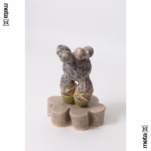 Item #24613921797511877315088367568283685283838972780280700137197686571237168381953 Media