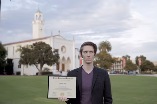 Item #29689309079992407240735011912640827421622535199944797662350105985155457875969 Media