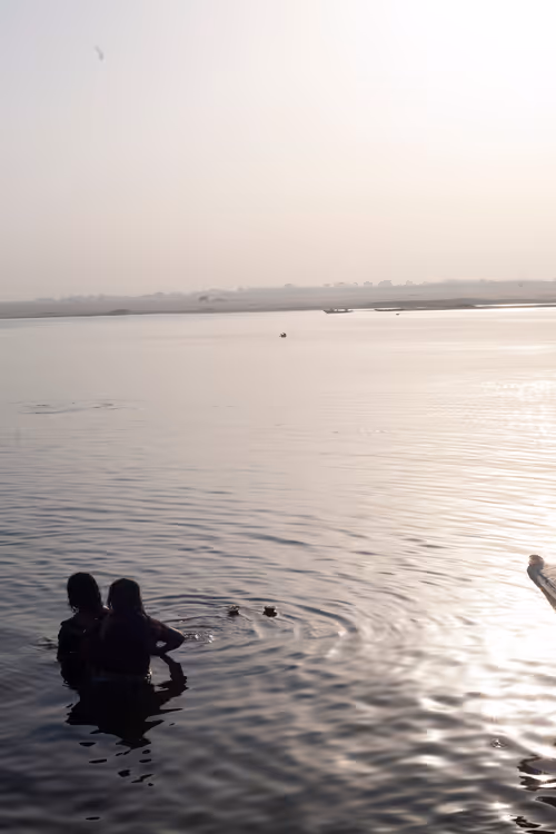 Item #36486330599558234192948007262260679931493432277950452627377023228908771737601 Media