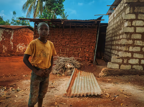 Item #81057615018985245267668409952199543064735075507553677475786031511441938317313 Media