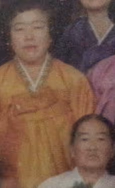 Item #69093255793905806303132723588600372727070549953109633234864679173767477329921 Media