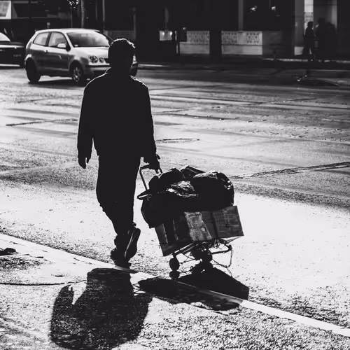 692228807633545716775757127906681102618653973765444029041337452437417492481