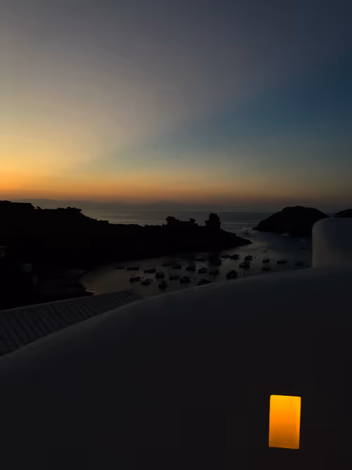 Item #54196051362843104398711237730355600344400507193061210800263978123610164297729 Media