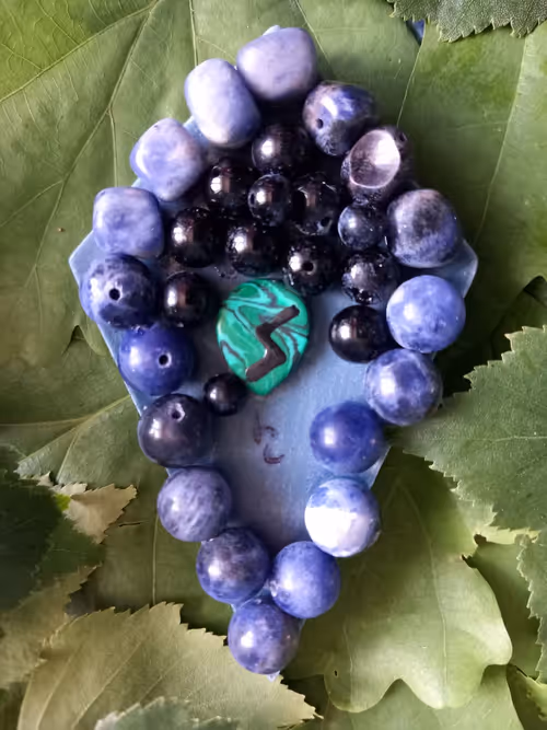 Item #22792768105516219137734071195640847158683865628995080941941242314991150825473 Media