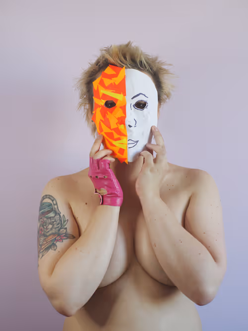 Item #74044223418963058719430139109127574928607342041478017501753412529078285631489 Media