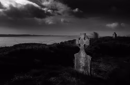 Item #40160686583094733528677484039903516258611509642019211679321071494653584343041 Media