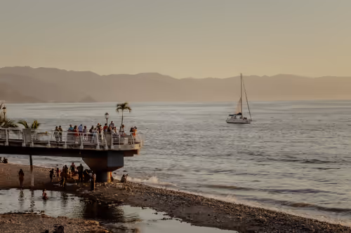 Item #258453026138406361457157939278002312642687116527241319798579342824137818113 Media