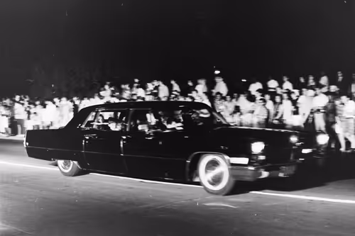 Item #103869953884735727563221393256320645863605690120870363676987596878511565963265 Media