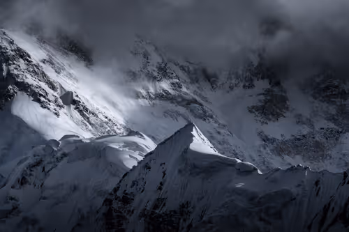 Item #55403408665547609189092792610750107765895786822855229620827418907477924642817 Media