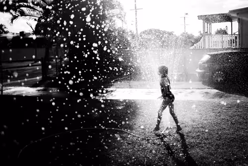 Item #107338736840495903892700830333162816701828415005499690242546380940694622568449 Media