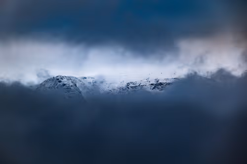 Item #46709965239587215851558087466762379659612403751449934923508460089103525871617 Media