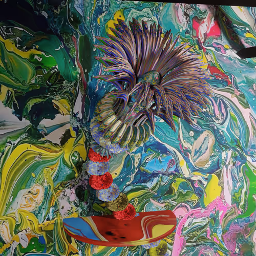 Item #90129831590949279348880354708576280459540765667843613325012661726054904233985 Media