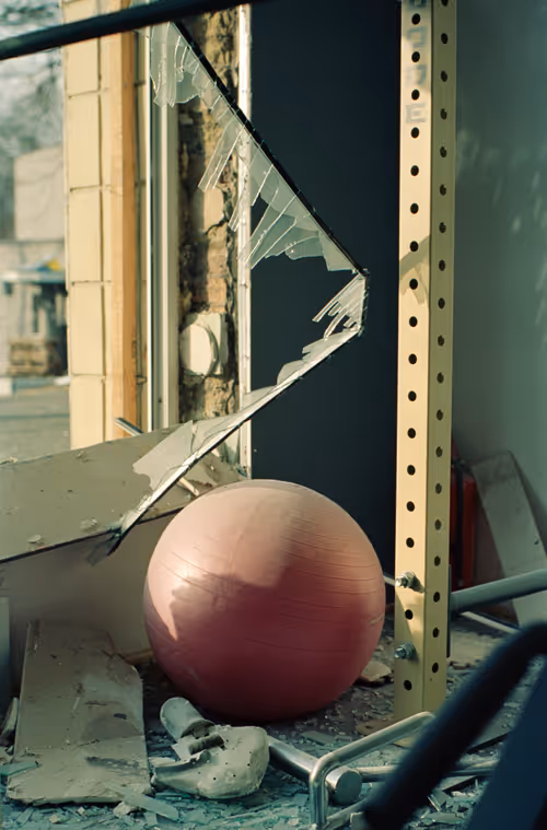 Item #650746001155939105340423805722977289149389340762719357359196096043633606657 Media