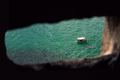 Item #2381013855655952213346807422440040447918923231300786834693365034315581227009 Media