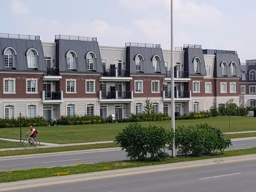 Item #20398726912547406339970687891835182810511091541282257052992388683376376152065 Media