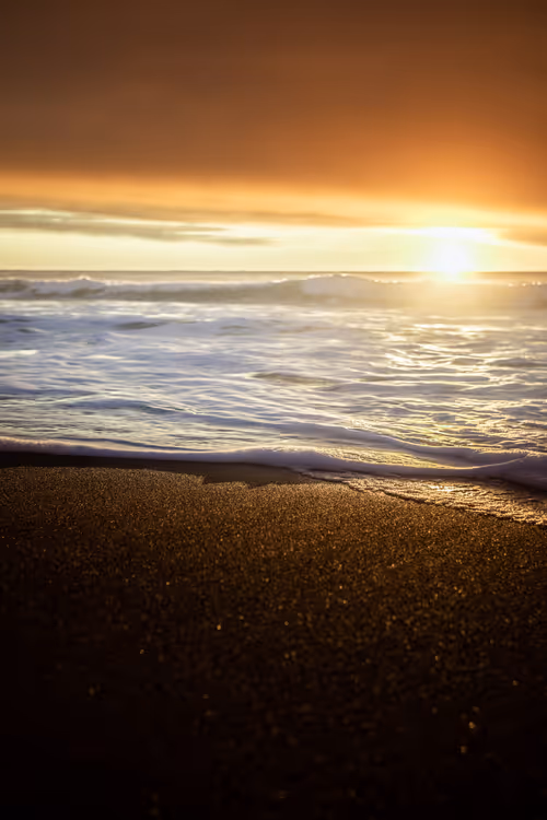 Item #28249669150142615207579555762608265536132247185199409993543532411286785622017 Media