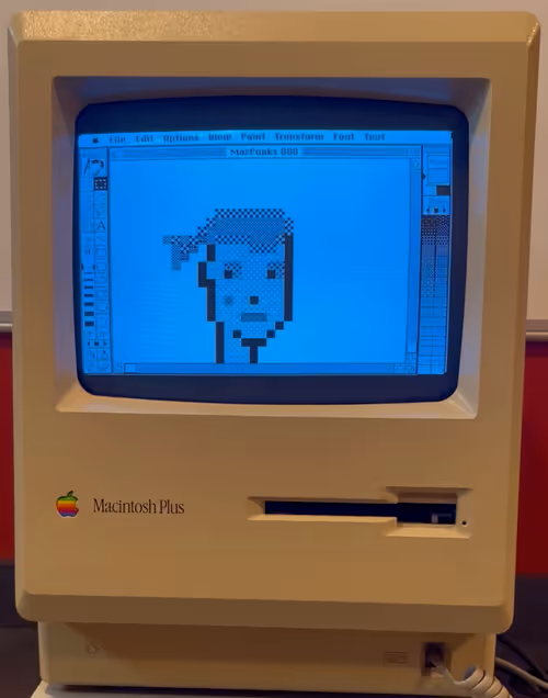 Item #71726801684445447248434831932165511436649228798238682159683429456533149188097 Media