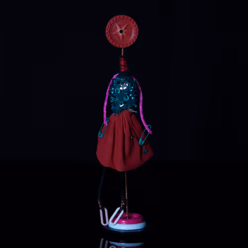 Item #22603120525120236904336132415769835749351751882947872171728546640206606893057 Media