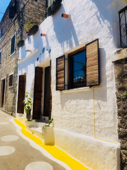 Item #85194694313482311992552065383091349733229460472009518407910609855291733311688 Media