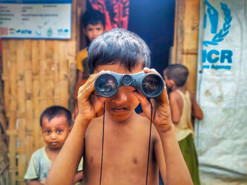 Item #28483083615204022371300351477704581571274768988091129970329682098860557598721 Media