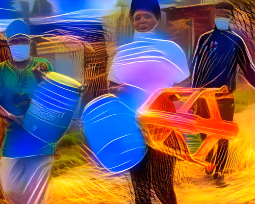 Item #94540594873627566214253693638695074369245433436911139179040268859318462316545 Media