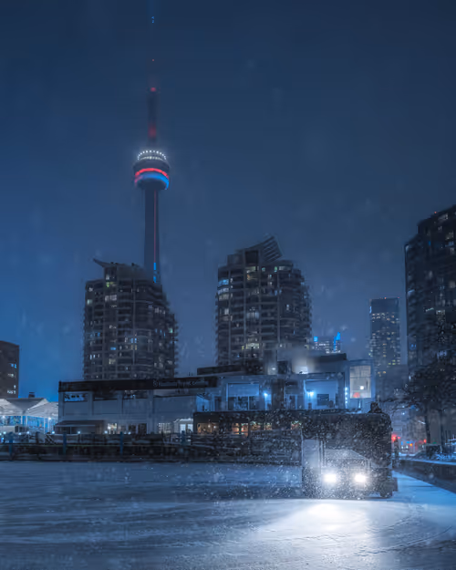 Item #25110026198913534228746200308766154956864660367097270753648320642806416670721 Media