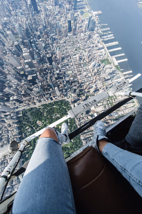 Item #44833295580043660565538524097004029414864051382661630682434875037208136384513 Media