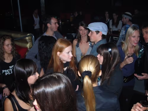 Item #91389309668027488206092176927656929660876759165291193650748044173877362819073 Media