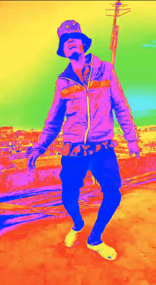 Item #57886056764403074233436613724954983475945444898331800393938752068179533496330 Media