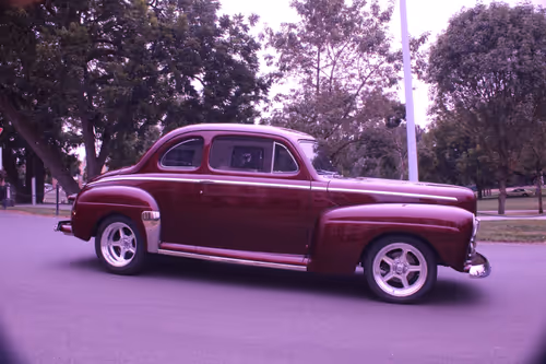 Item #108735785050372684024693405700341940496054165108557234556800692964413589684444 Media