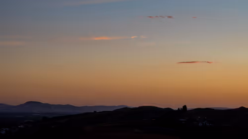 Item #100151078309057675366159992497543003968848618159963270405575559661398117056513 Media