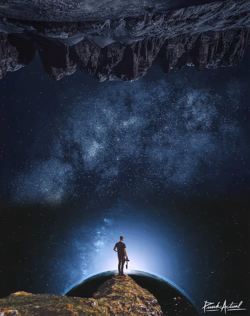 Item #39001314438545248439287713359112826586763802718633353244815098943048840642561 Media