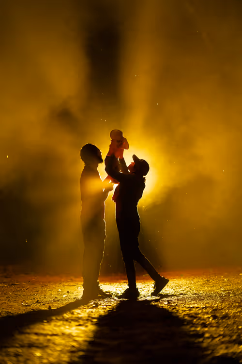 Item #20283645042376571429938023364065830246154818296653934960946510001156000841729 Media