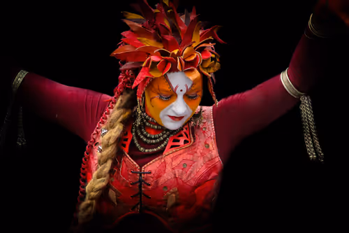 Item #96654180459786492011417329863046132352424150104116042960600082592913860591617 Media