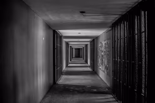 Item #495481811379815144822817045191940406025038668845752407780710001573374197761 Media