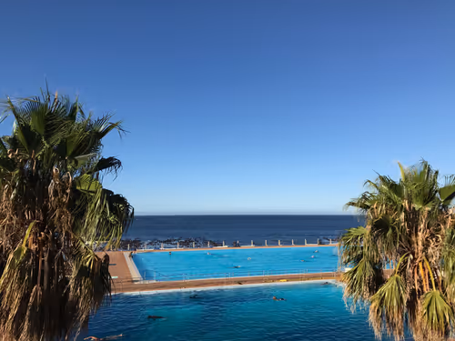 Item #19707794715962039650013670819326392846345927146224565303908838928995305127937 Media